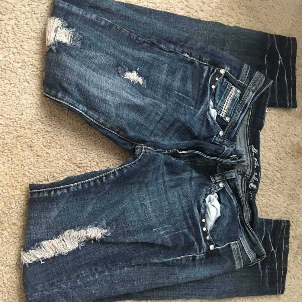 Super cute denim pants in black, blue and dark wash, brand new